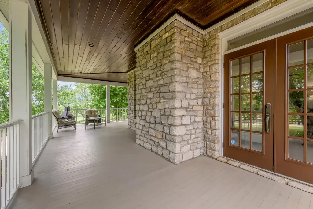 1368 Keene South Elkhorn Road Nicholasville KY 40356