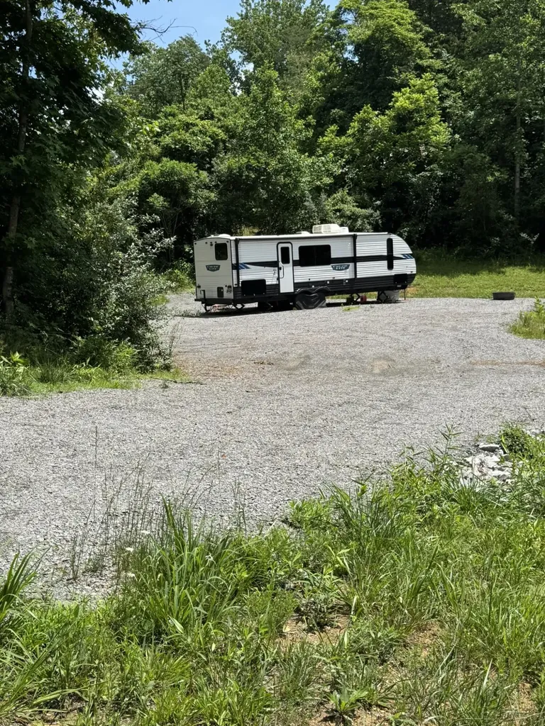 6548 State Highway 1680 Jamestown KY 42629