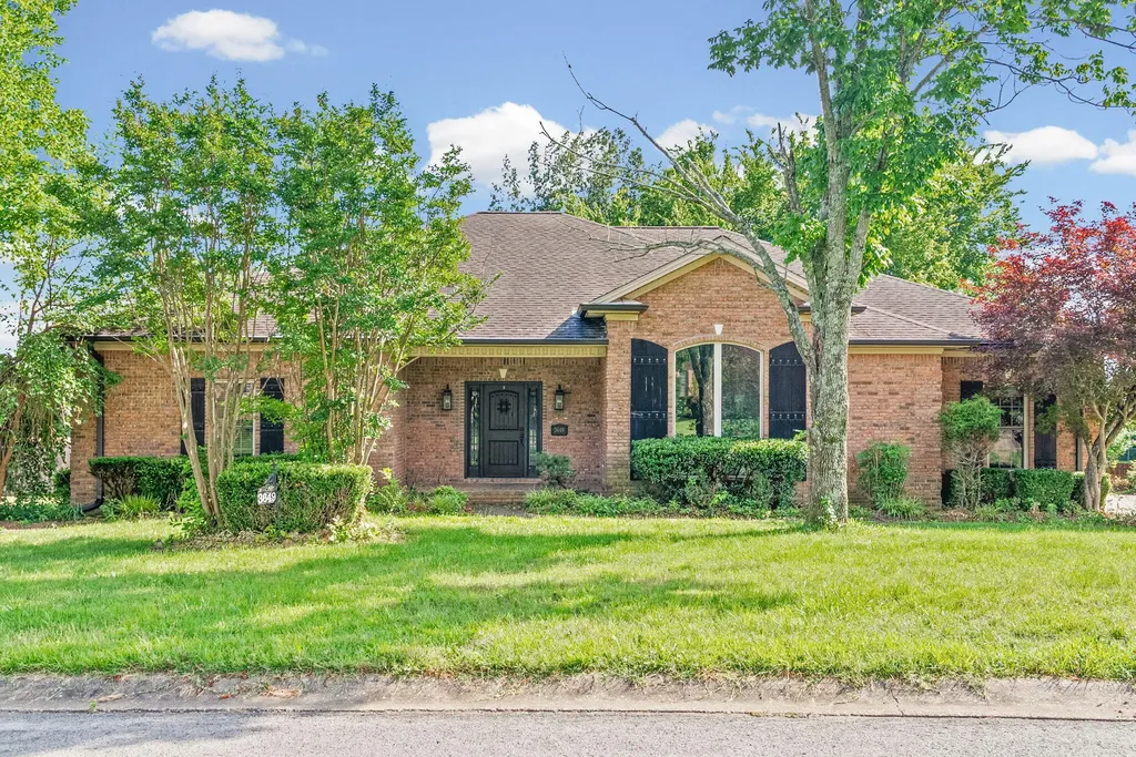 3649 Steeplechase Lane Hopkinsville KY 42240