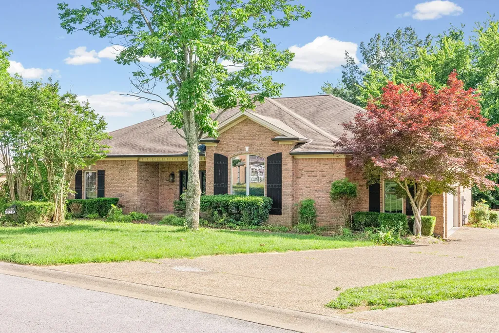 3649 Steeplechase Lane Hopkinsville KY 42240