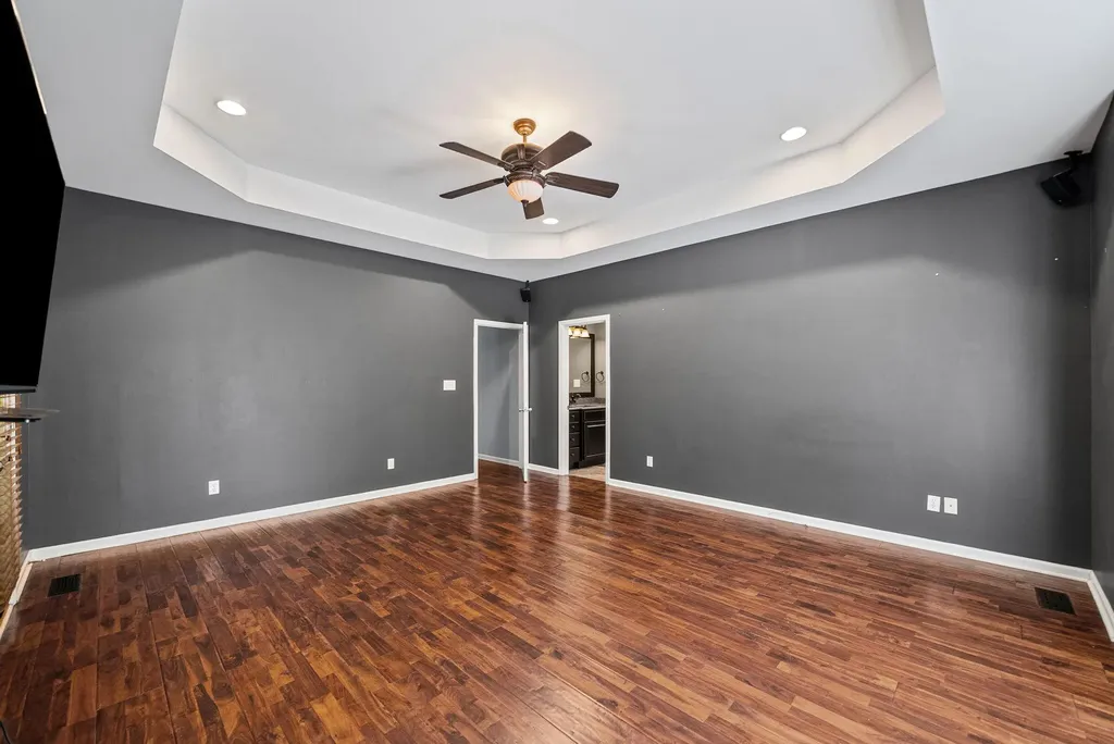 3649 Steeplechase Lane Hopkinsville KY 42240
