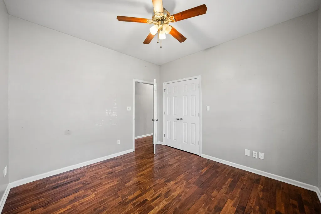 3649 Steeplechase Lane Hopkinsville KY 42240