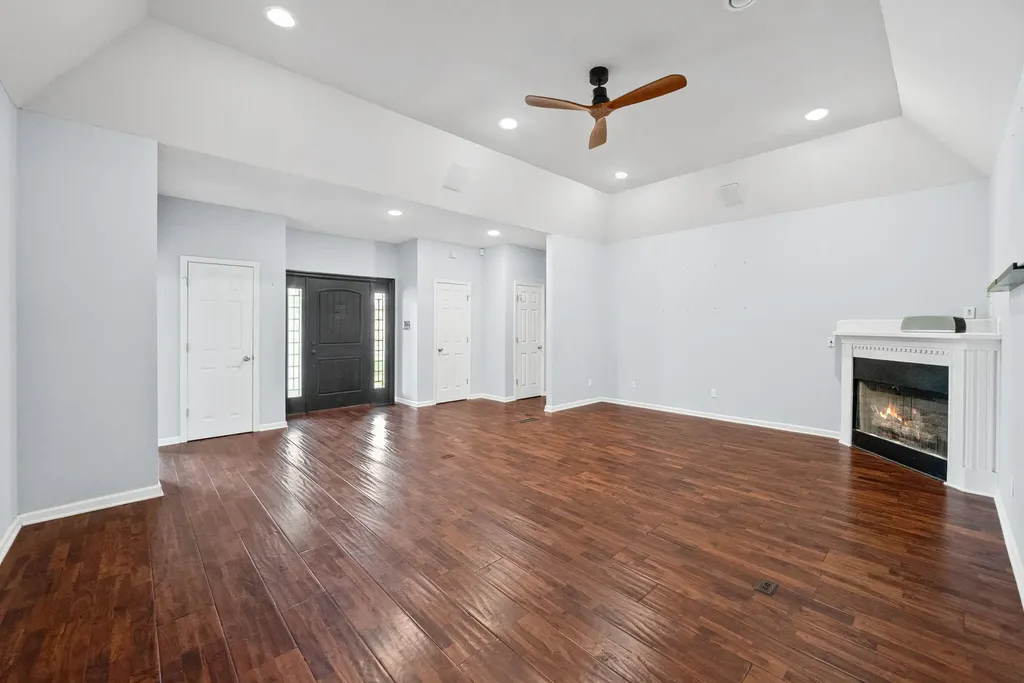 3649 Steeplechase Lane Hopkinsville KY 42240