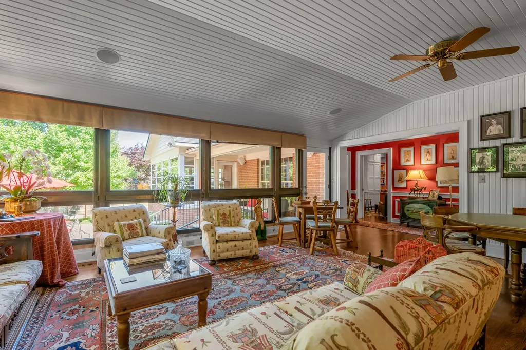 1960 Blairmore Road Lexington KY 40502