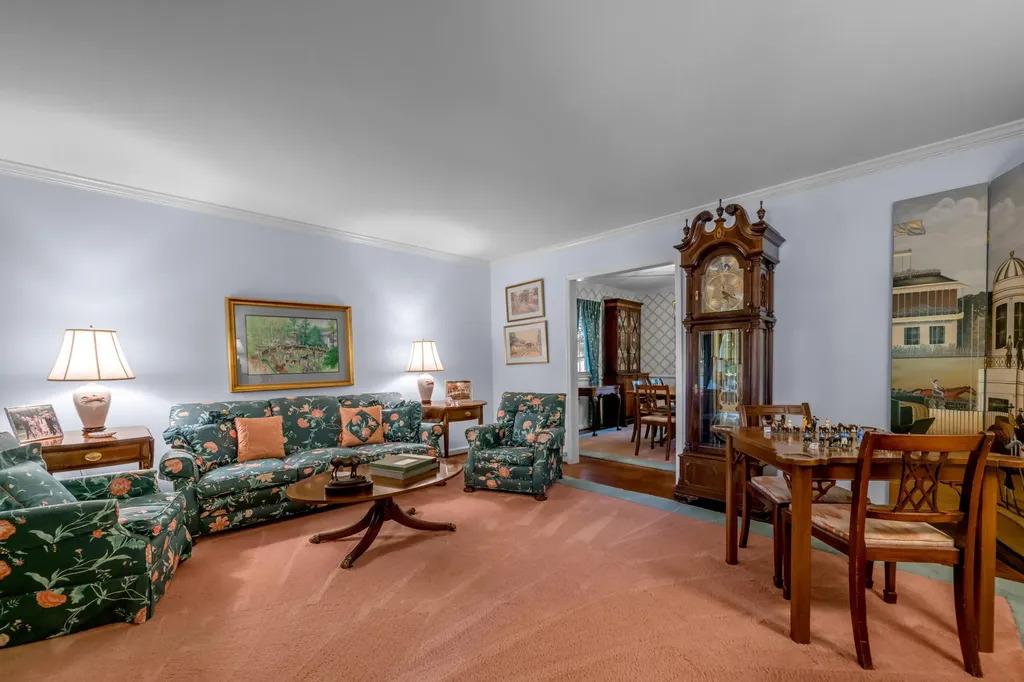 1960 Blairmore Road Lexington KY 40502