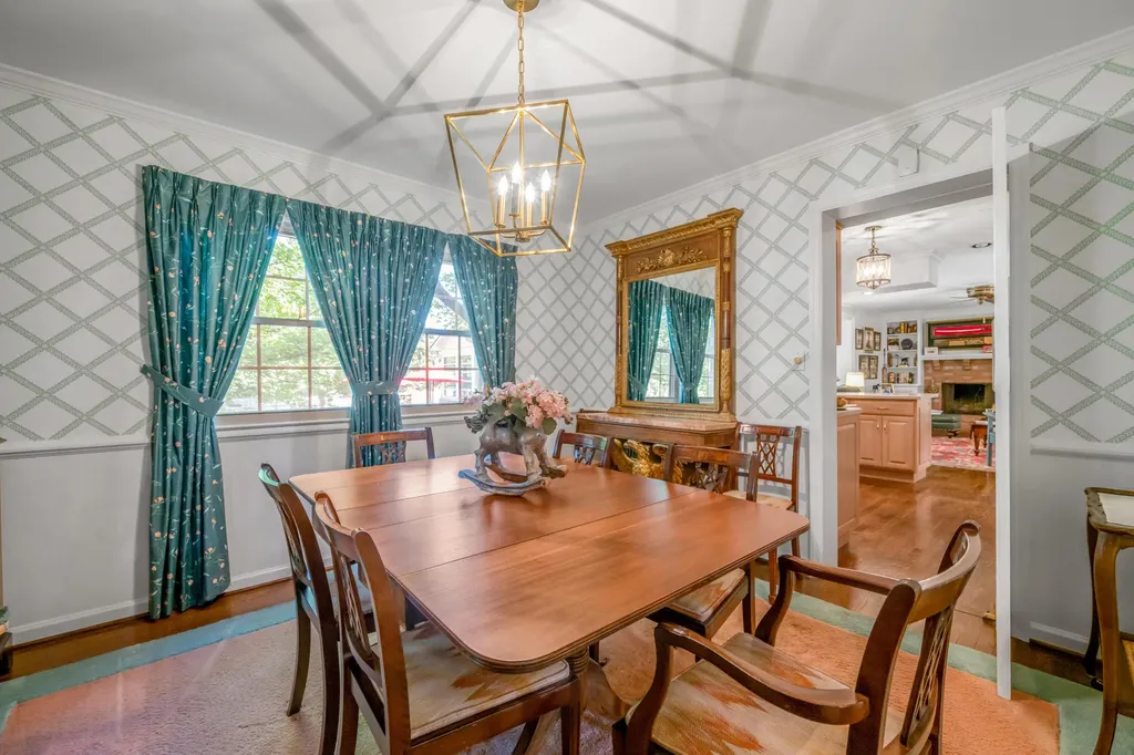 1960 Blairmore Road Lexington KY 40502