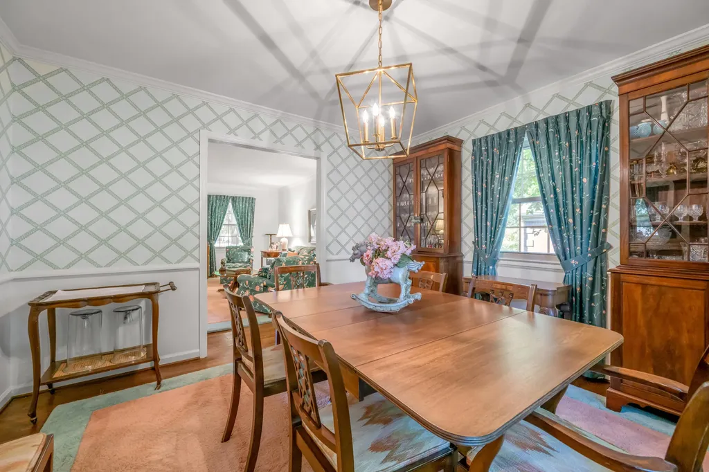 1960 Blairmore Road Lexington KY 40502