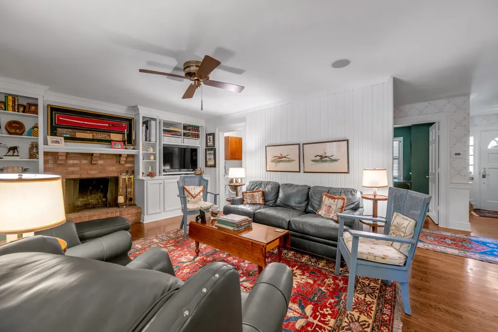 1960 Blairmore Road Lexington KY 40502