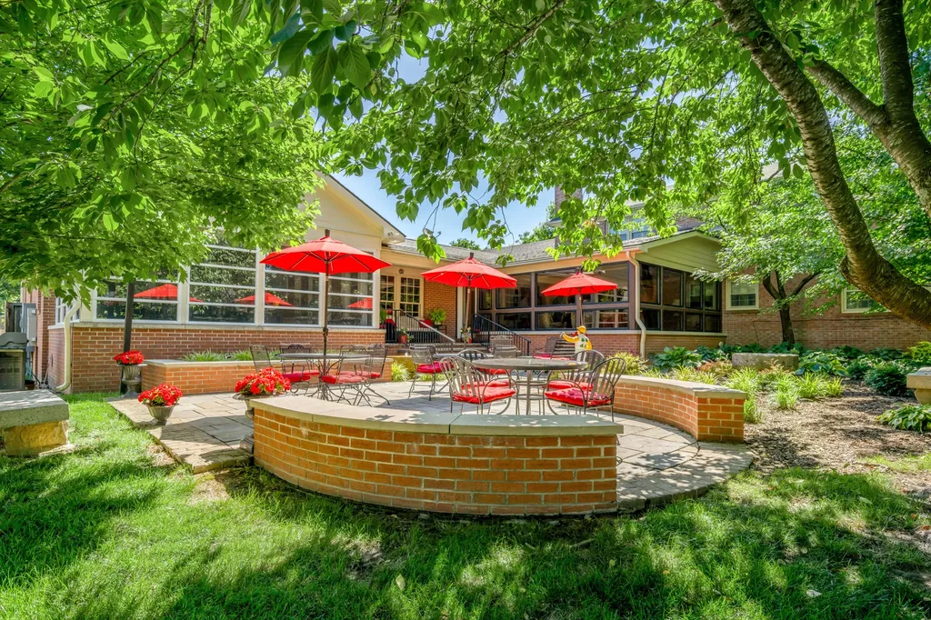 1960 Blairmore Road Lexington KY 40502