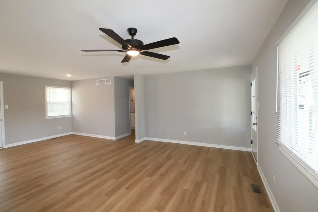 115 Lynnwood Drive Nicholasville KY 40356