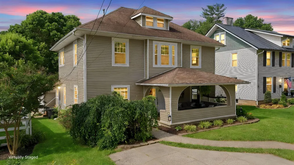 306 W High Street Mt Sterling KY 40353