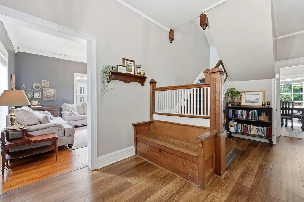 306 W High Street Mt Sterling KY 40353