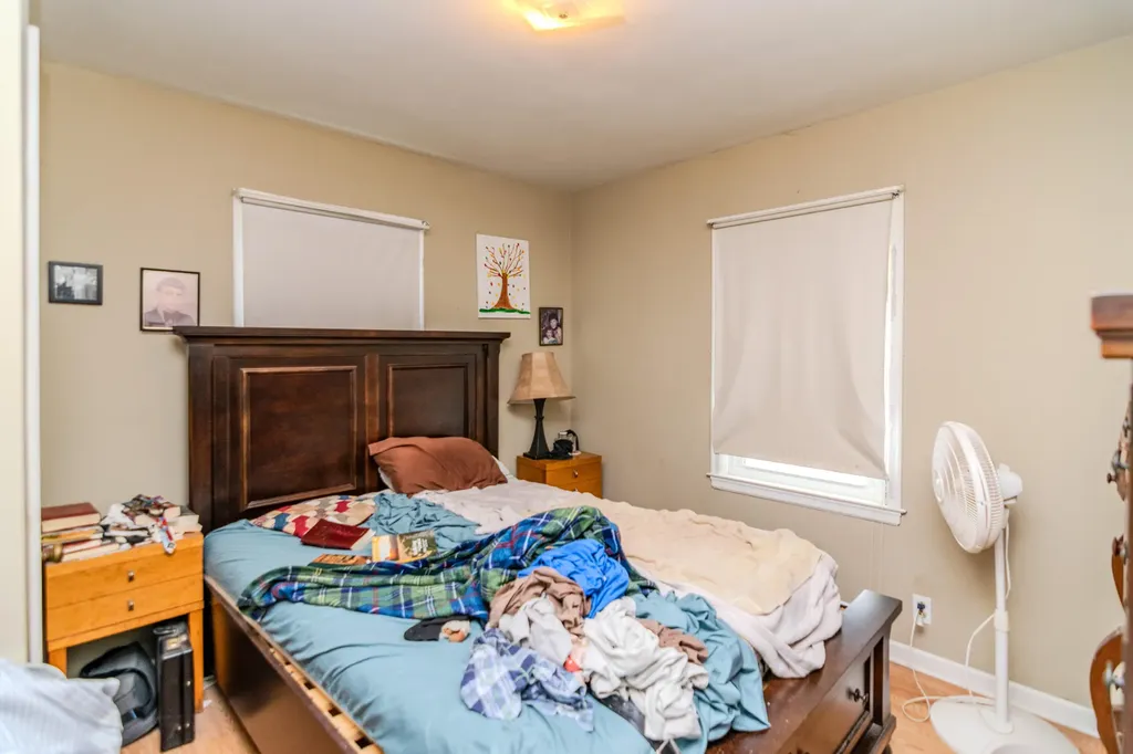 136 Ballard Street Harrodsburg KY 40330
