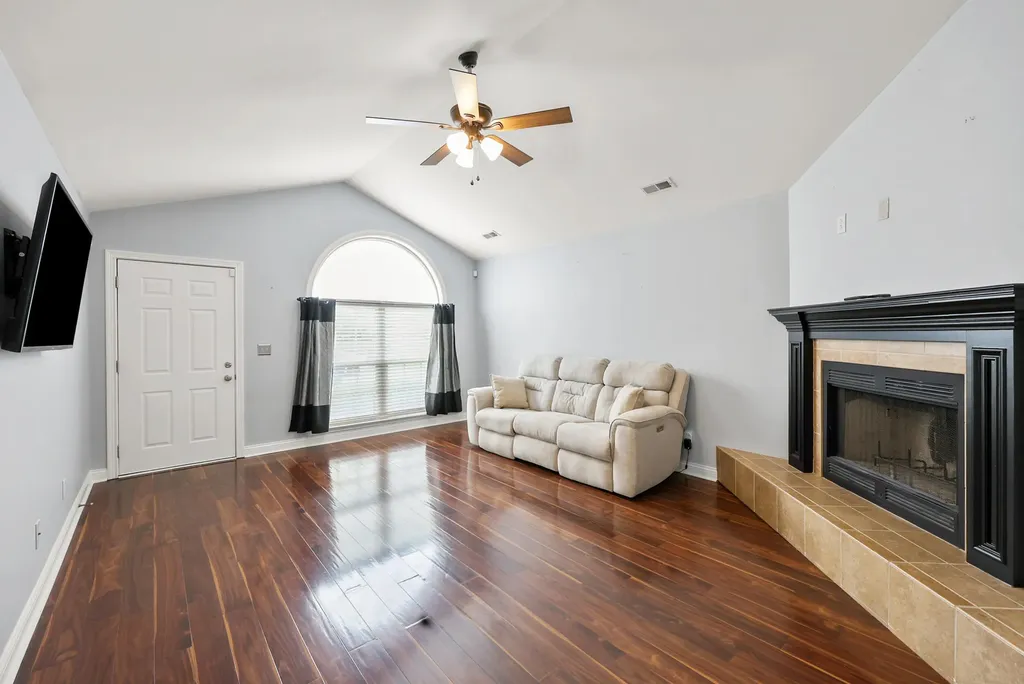 3864 Foleys Trail Lexington KY 40514