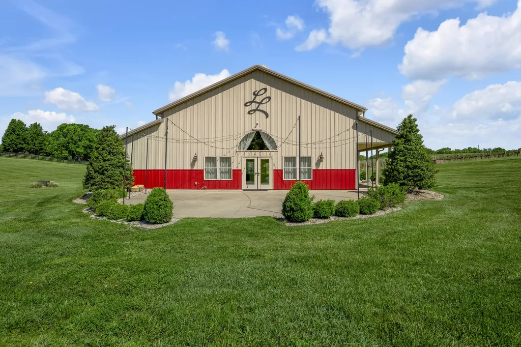 1180 Lanes Mill Road Lawrenceburg KY 40342