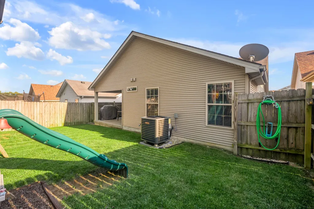 3184 Tiburon Way Lexington KY 40511