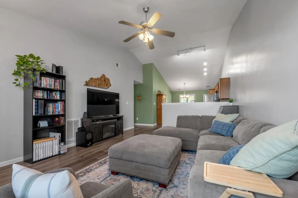 3184 Tiburon Way Lexington KY 40511