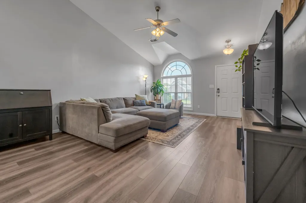3184 Tiburon Way Lexington KY 40511