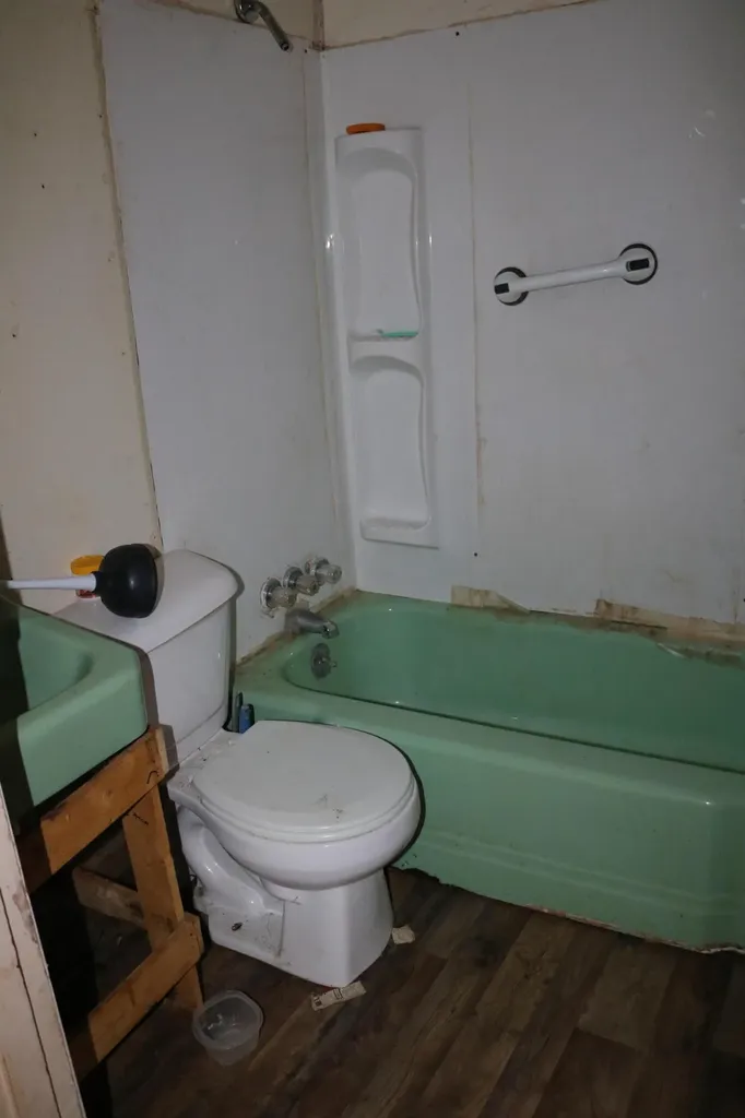 106 Leer Street Millersburg KY 40348