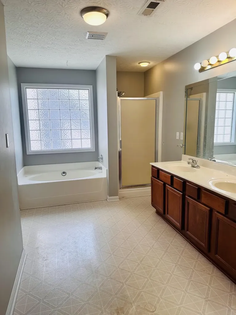 537 Townsend Ridge Lexington KY 40514