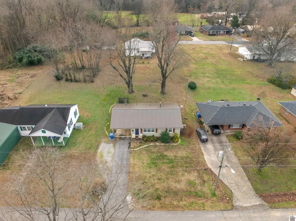 530 Elm Street Clinton KY 42031