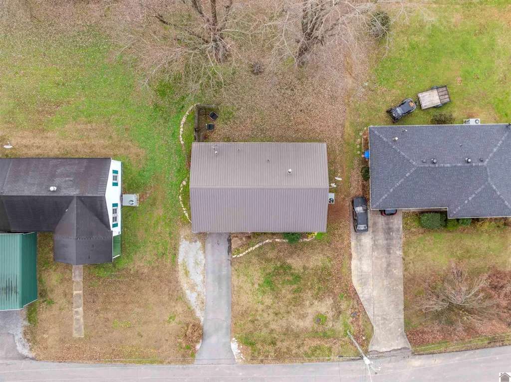 530 Elm Street Clinton KY 42031