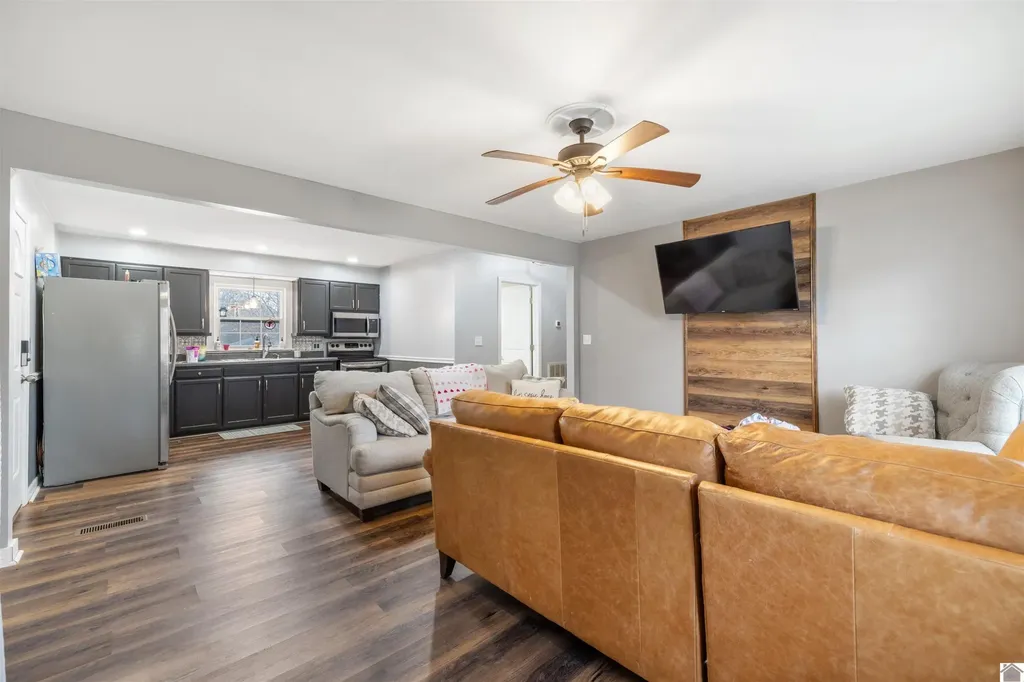530 Elm Street Clinton KY 42031