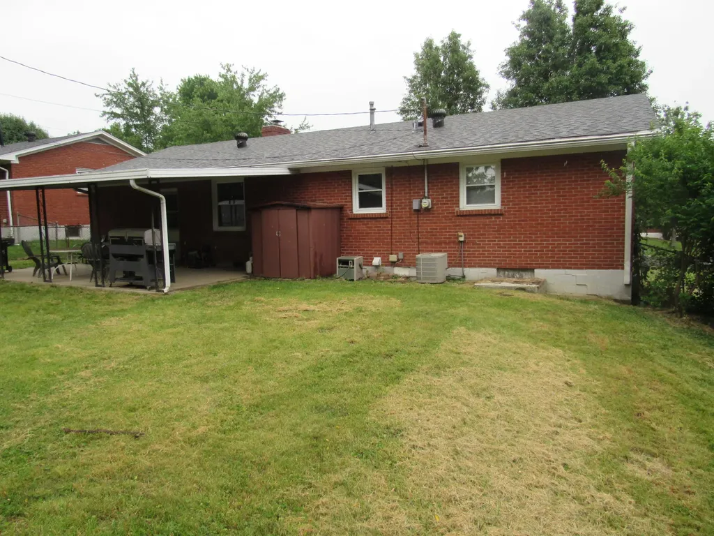 30 Virginia Avenue Winchester KY 40391