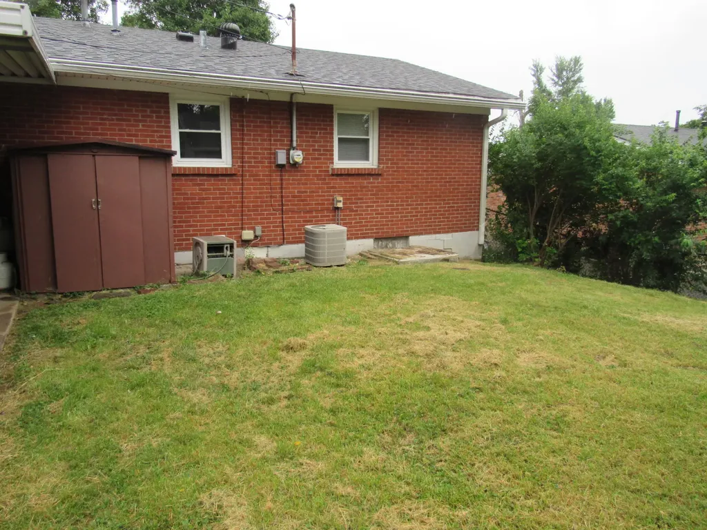 30 Virginia Avenue Winchester KY 40391