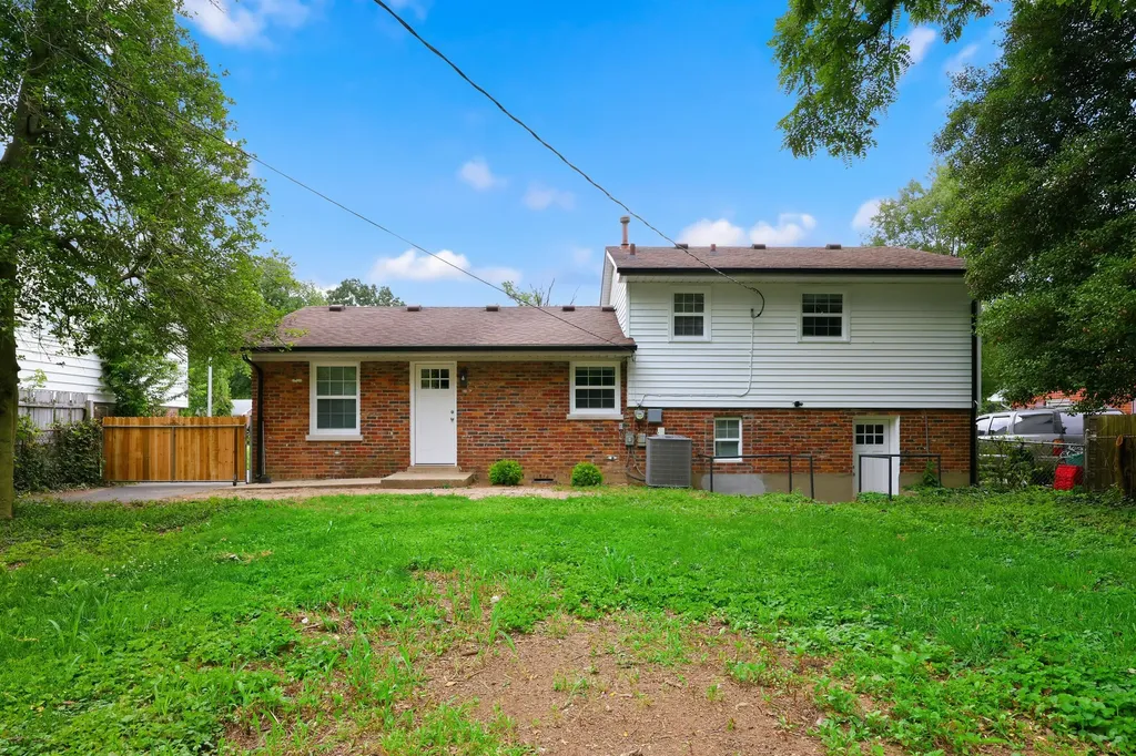 3549 Lansdowne Drive Lexington KY 40517