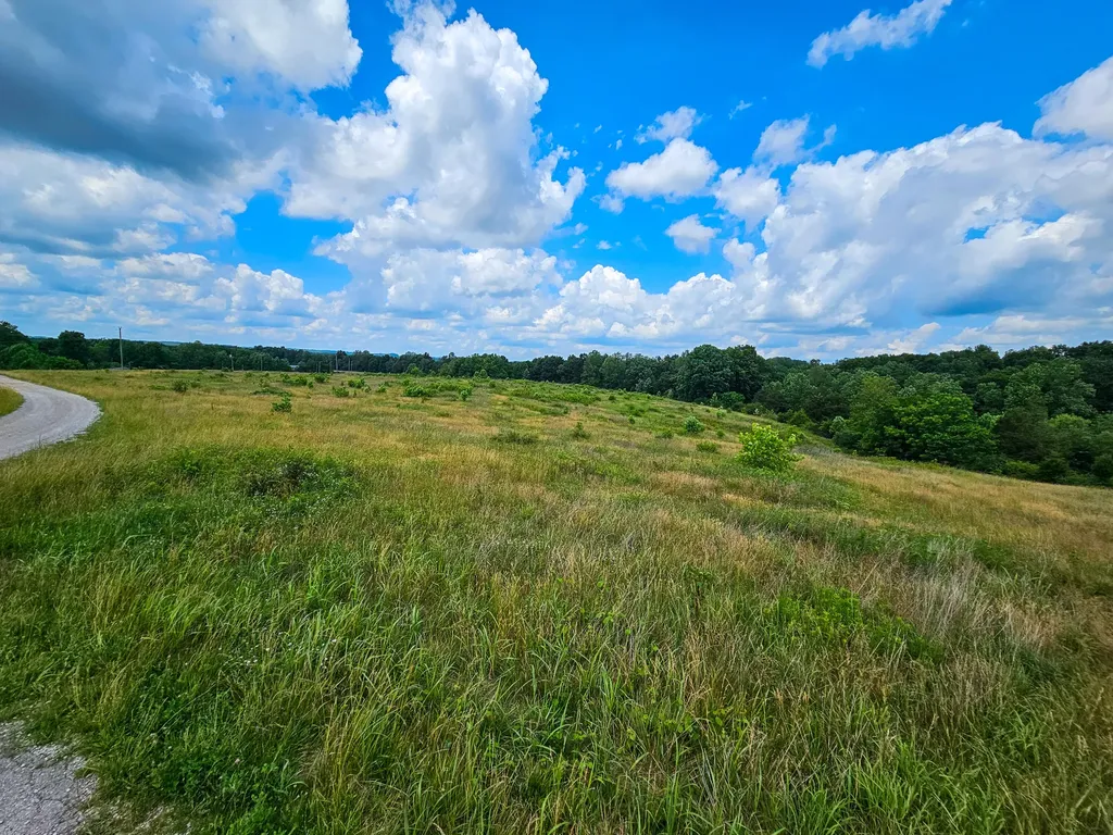10 Cornetts Cv Road Hustonville KY 40437
