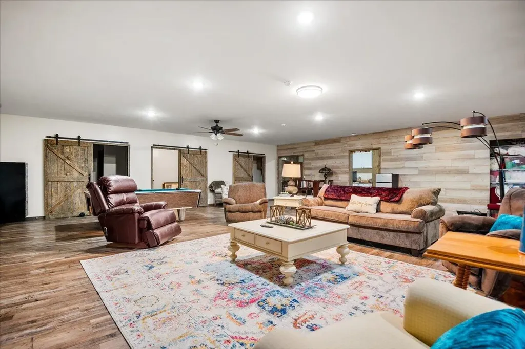 1798 Auger Springs Road Corbin KY 40701