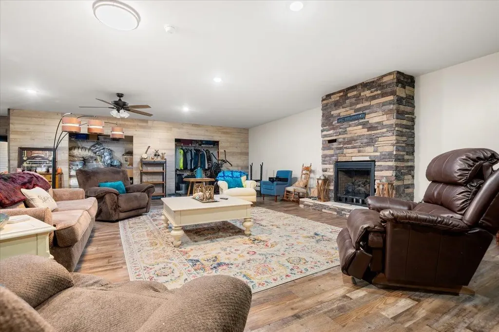 1798 Auger Springs Road Corbin KY 40701