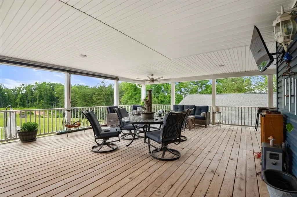 1798 Auger Springs Road Corbin KY 40701