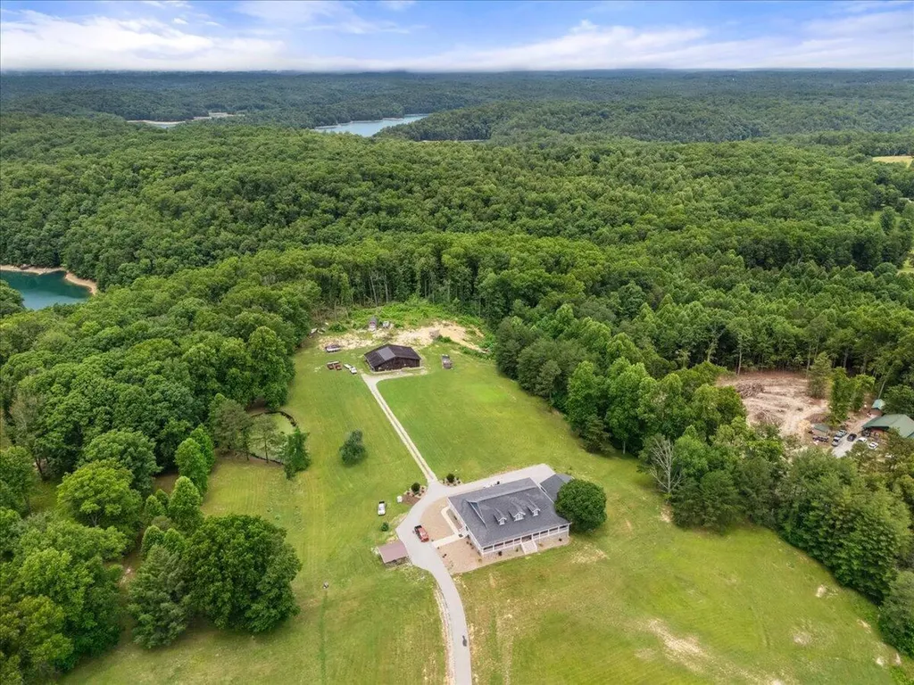 1798 Auger Springs Road Corbin KY 40701