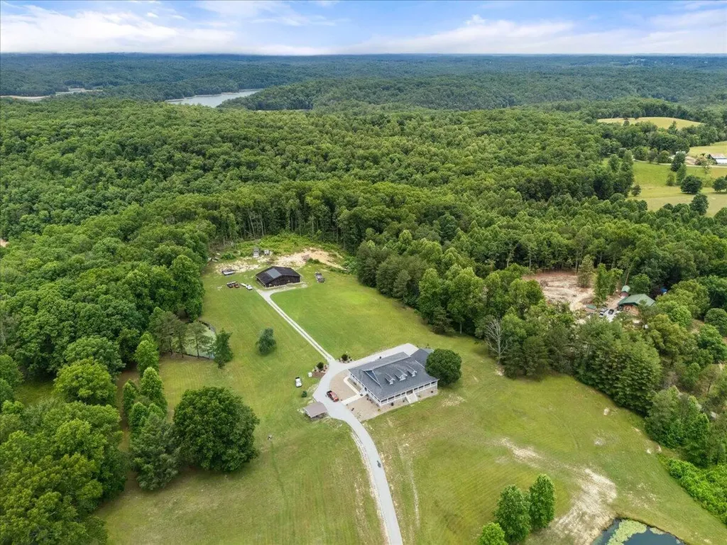 1798 Auger Springs Road Corbin KY 40701