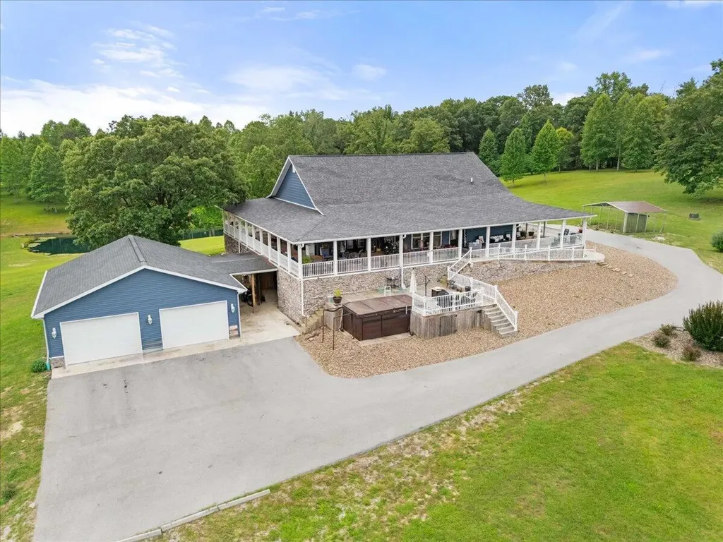 1798 Auger Springs Road Corbin KY 40701