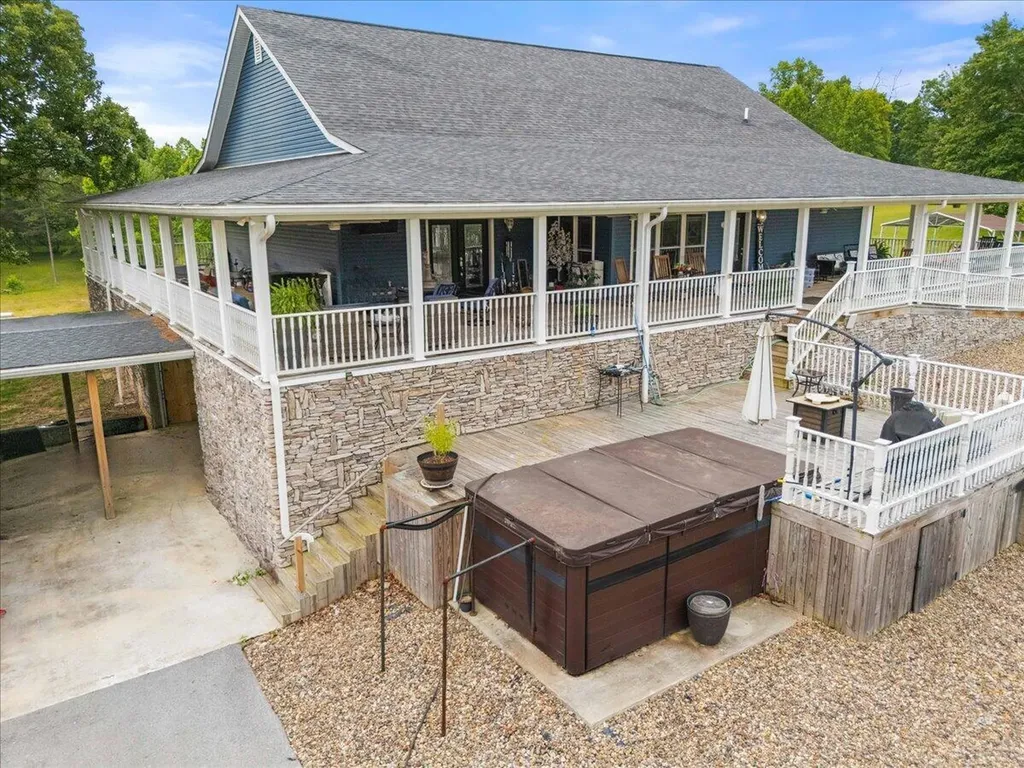 1798 Auger Springs Road Corbin KY 40701