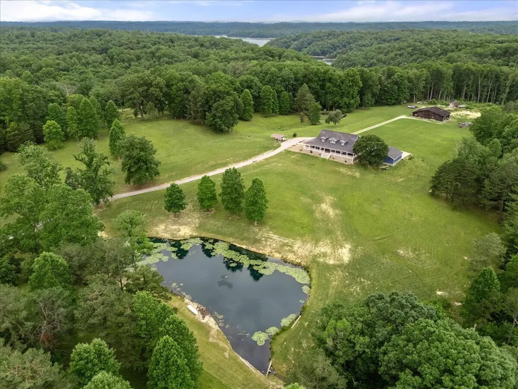 1798 Auger Springs Road Corbin KY 40701