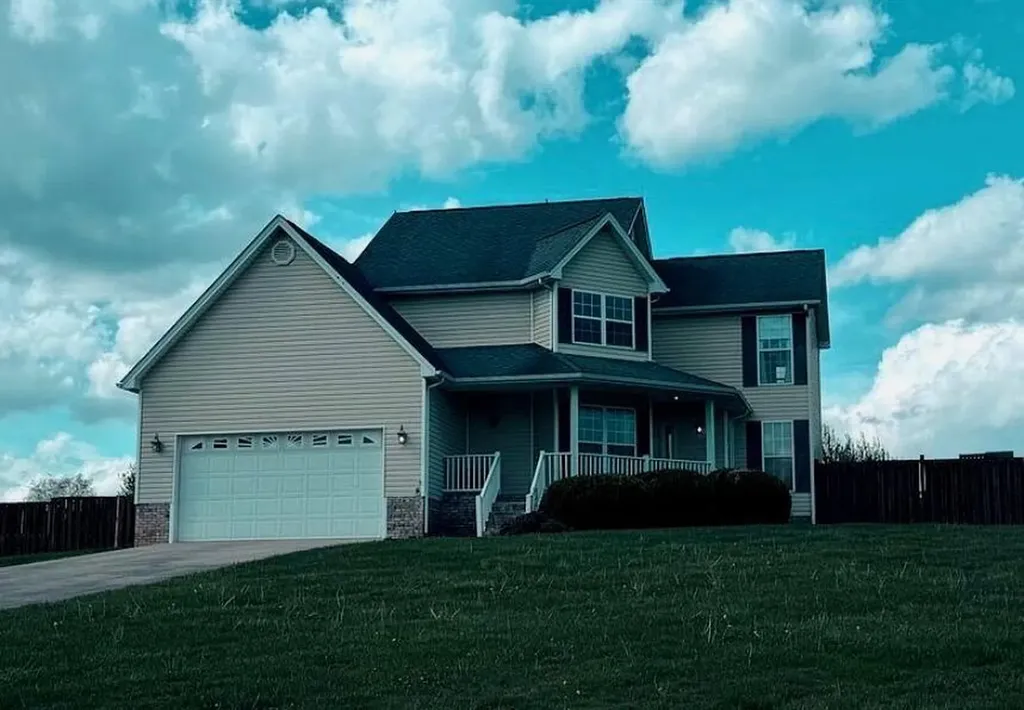 244 Cedar Point Drive London KY 40741