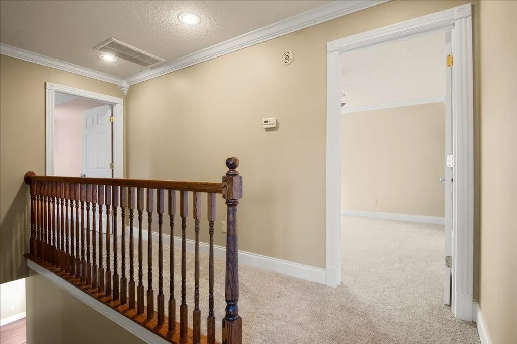 244 Cedar Point Drive London KY 40741