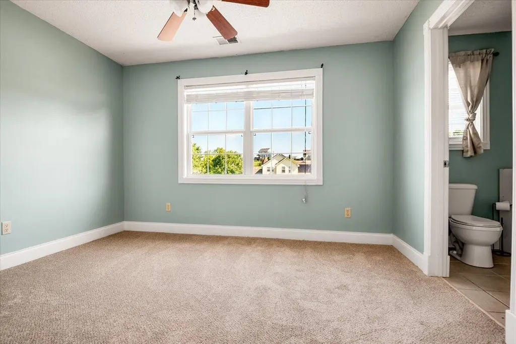244 Cedar Point Drive London KY 40741