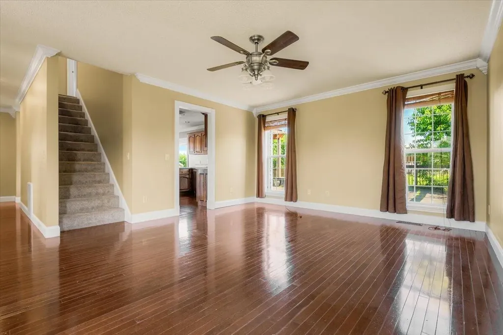 244 Cedar Point Drive London KY 40741