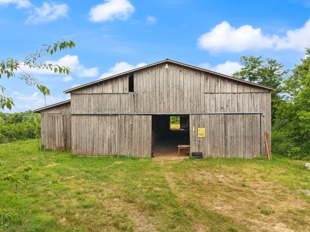 440 Randolph Road Olive Hill KY 41164