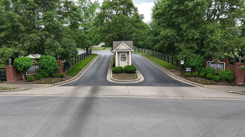 218 Churchill Crossing Nicholasville KY 40356
