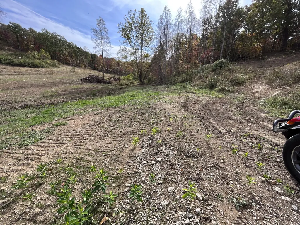 2553 Kentucky 1071 Tyner KY 40486