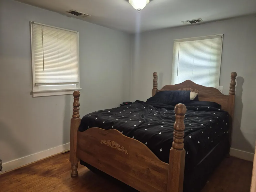 154 Devonia Avenue Lexington KY 40505