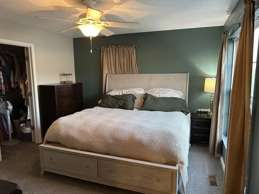 2616 Calgary Lexington KY 40509