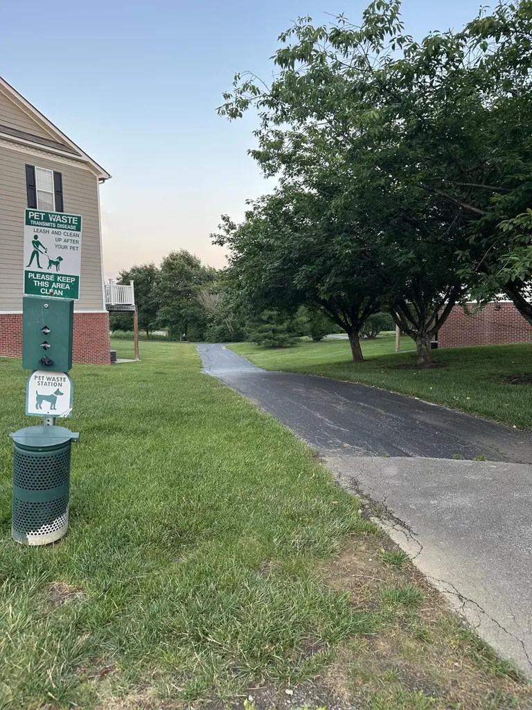 2616 Calgary Lexington KY 40509
