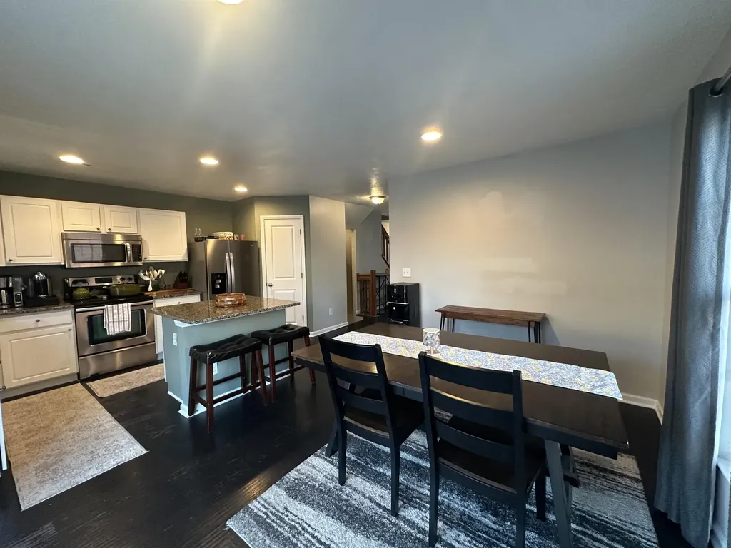 2616 Calgary Lexington KY 40509